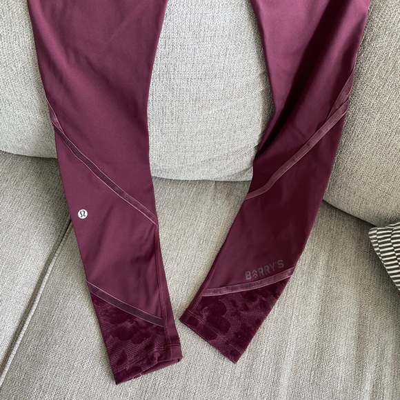 Lululemon Wunder Under Leggings - Picture 8 of 8